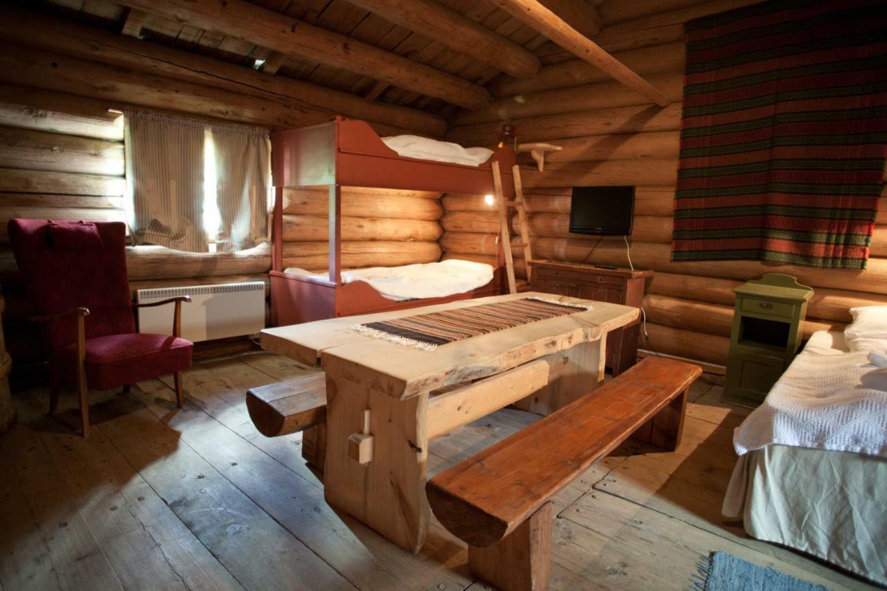Nordre Ekre Gardshotell Vinstra Exterior photo